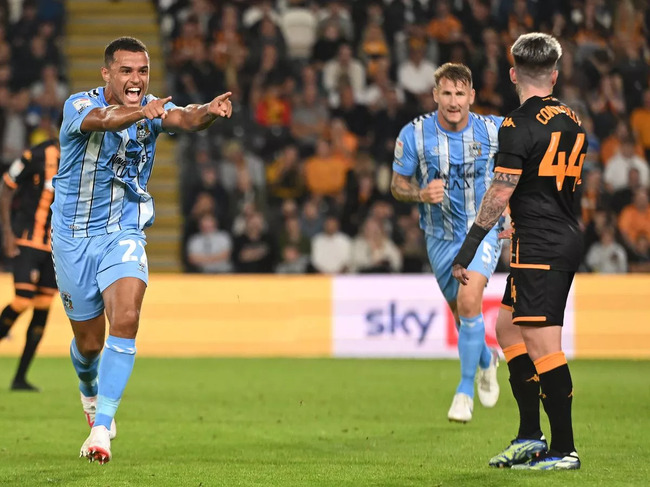 Soi kèo nhà cái Coventry vs Hull City – 18h30 ngày 09/08/2025 5 Màn so tài gay cấn giữa Coventry vs Hull City
